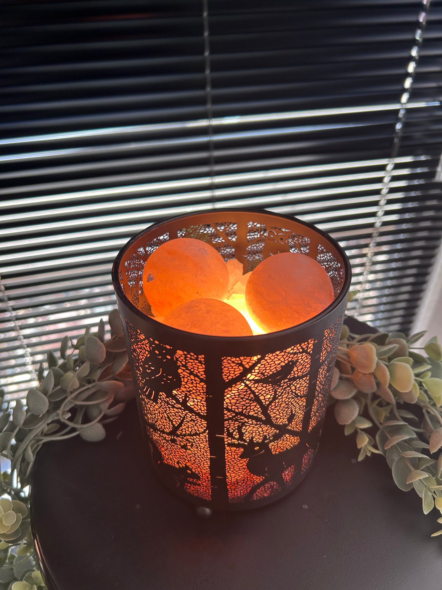 Forest Critters Himalayan Salt Therapy Lamp (With 3 Massage Balls)