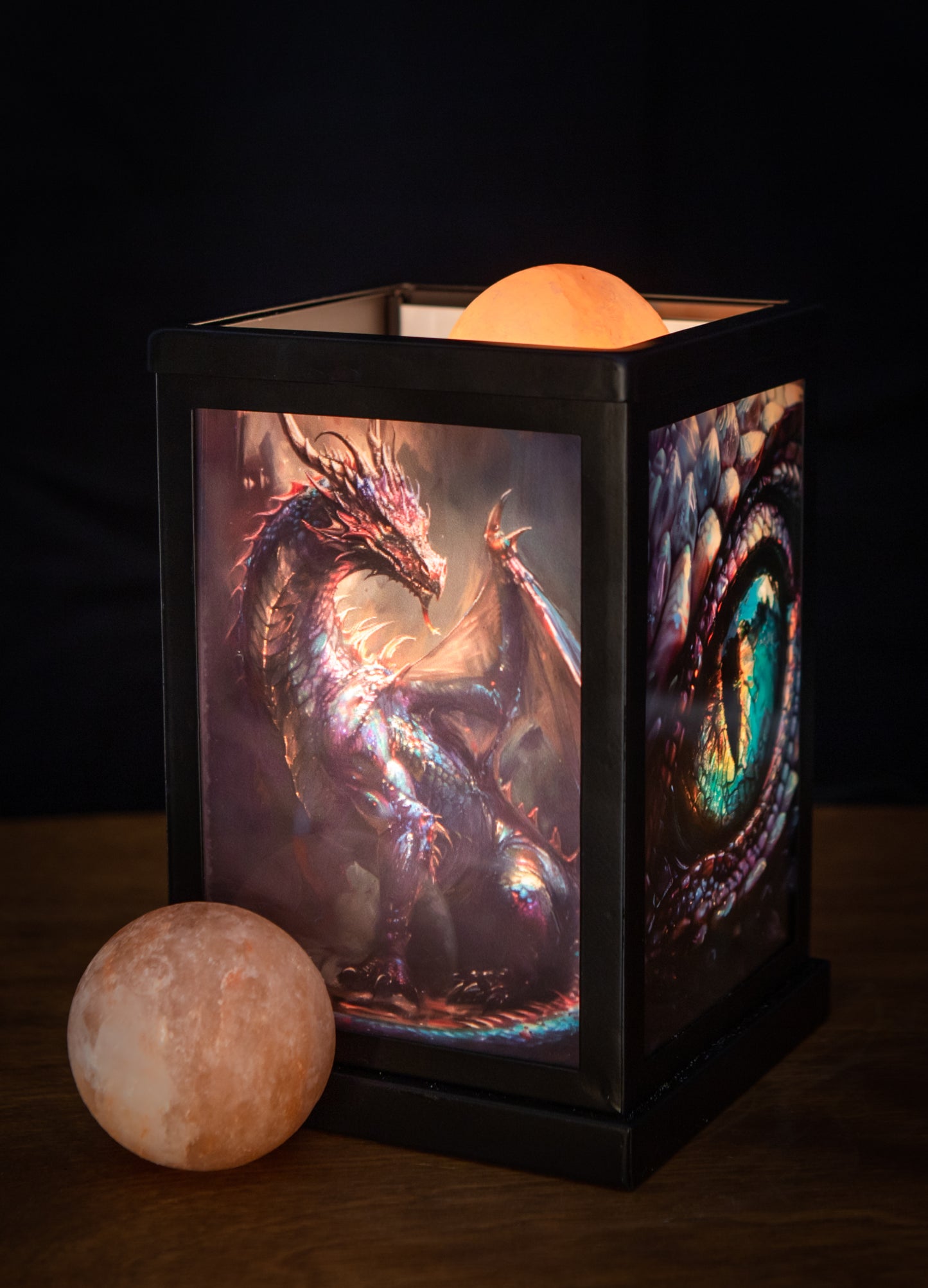 Dragon- Himalayan Salt Therapy Lantern (with 2 massage balls)